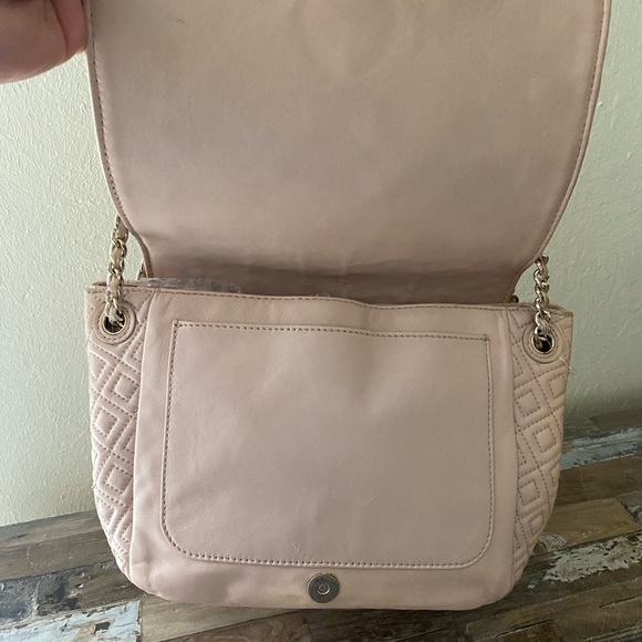 Tory Burch Tan Quilted Shoulder Bag with Chain Strap - Picture 11 of 16